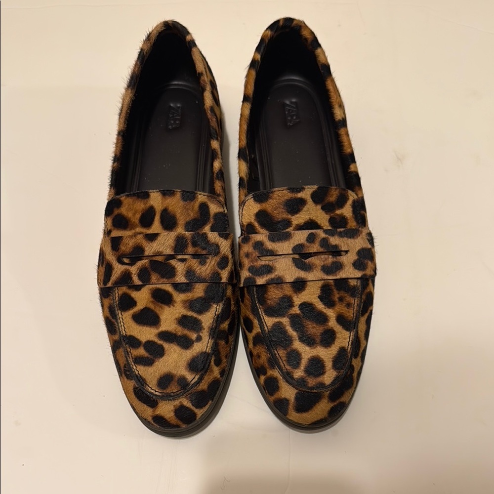 Zara Leopard Print Loafers